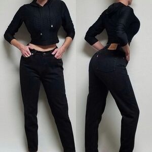 VINTAGE 90s Levi's 521 Black Denim Slim Tapered Fit Tapered Leg High Rise Jeans
